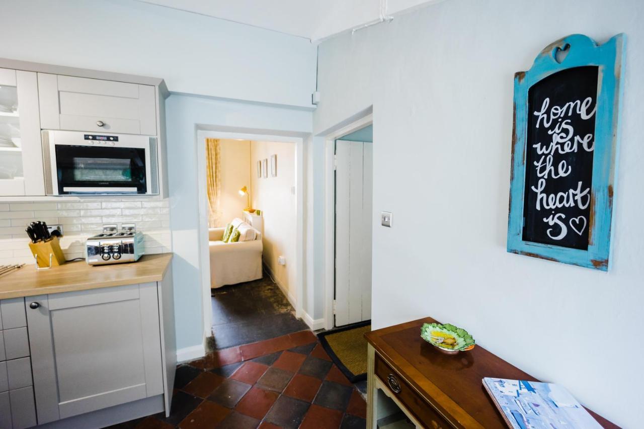 May Tree Cottage Manorbier 5 Mins From The Beach Sleeps 4 外观 照片
