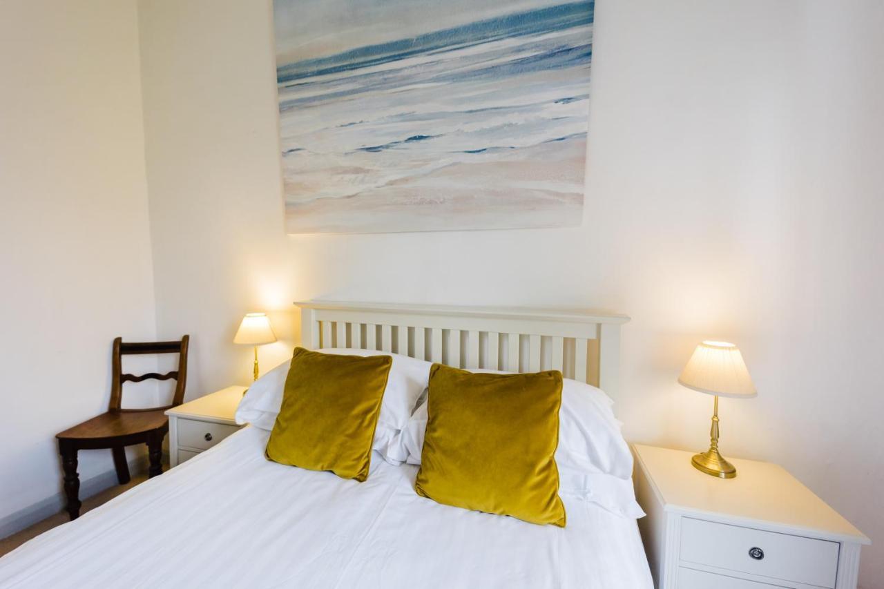 May Tree Cottage Manorbier 5 Mins From The Beach Sleeps 4 外观 照片
