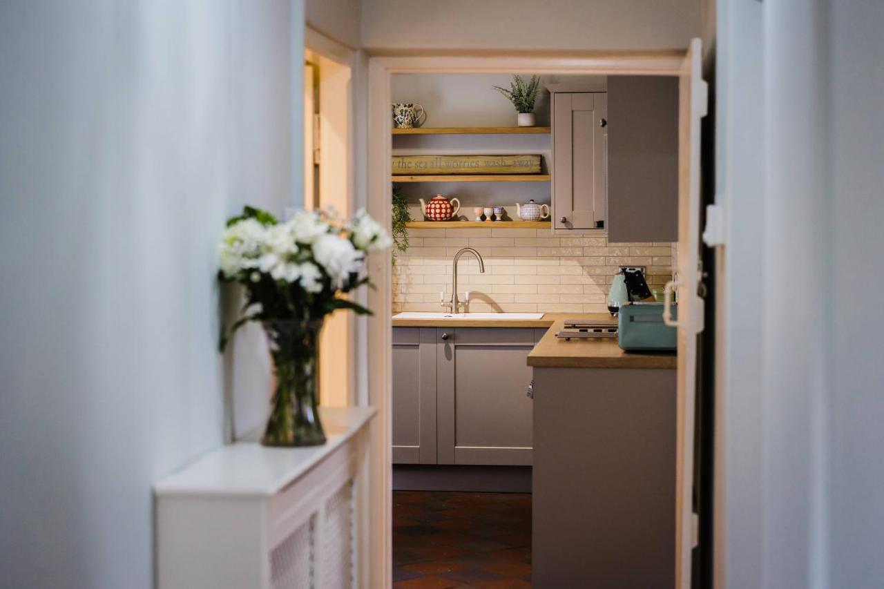 May Tree Cottage Manorbier 5 Mins From The Beach Sleeps 4 外观 照片