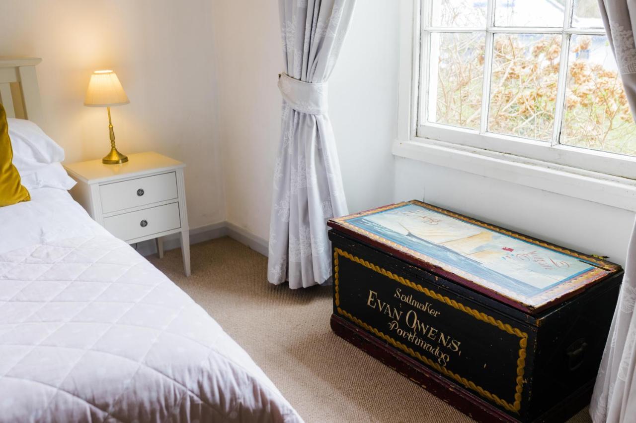 May Tree Cottage Manorbier 5 Mins From The Beach Sleeps 4 外观 照片