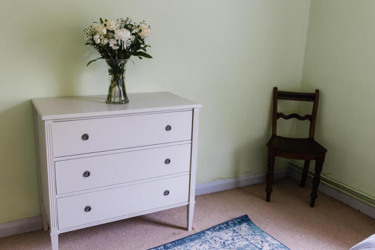 May Tree Cottage Manorbier 5 Mins From The Beach Sleeps 4 外观 照片